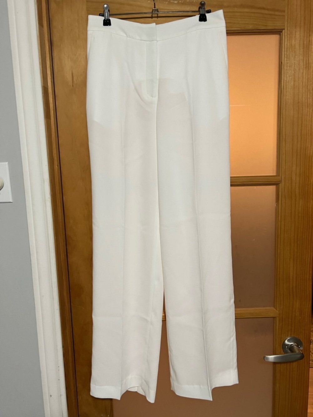 Aritzia Wilfred White Pants in Size 8